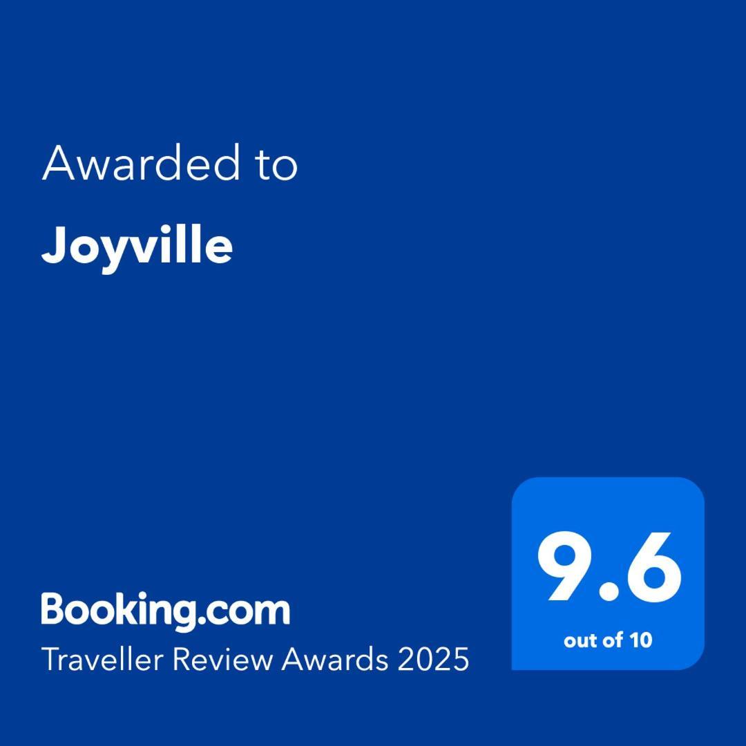 Joyville Bridgetown Luaran gambar